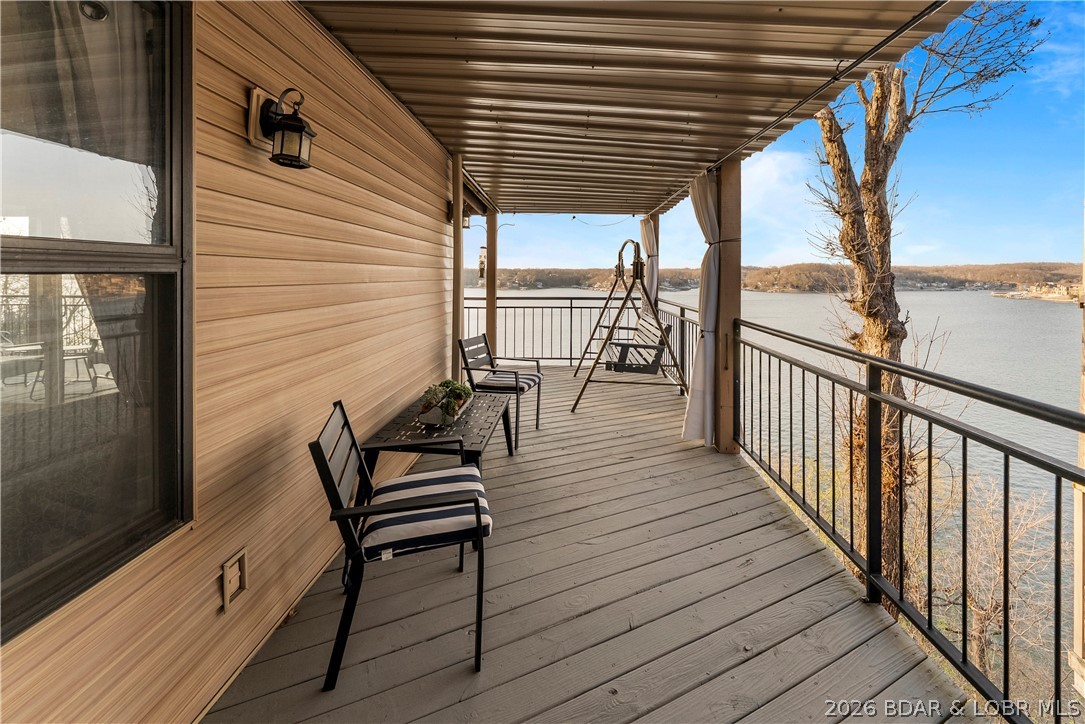 The Falls Condo - Residential