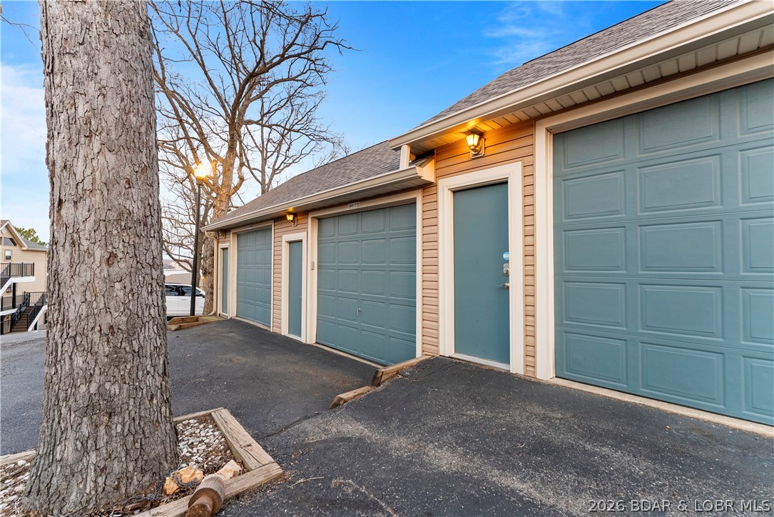 The Falls Condo - Residential