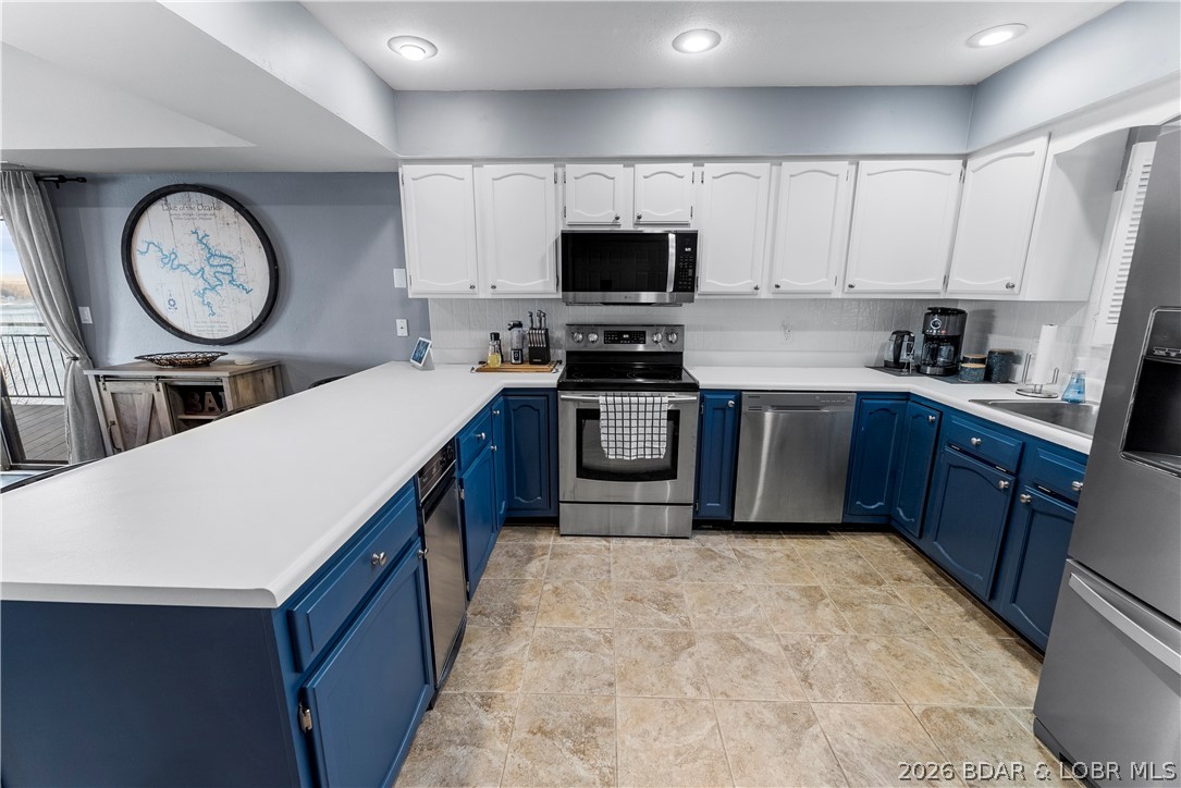 The Falls Condo - Residential