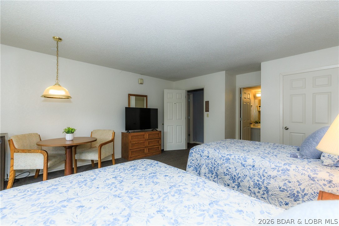 Tan-Tar-A Estates - Residential