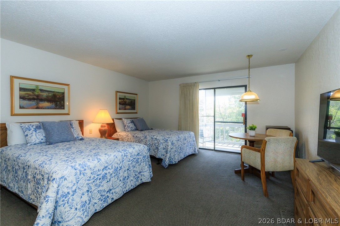 Tan-Tar-A Estates - Residential