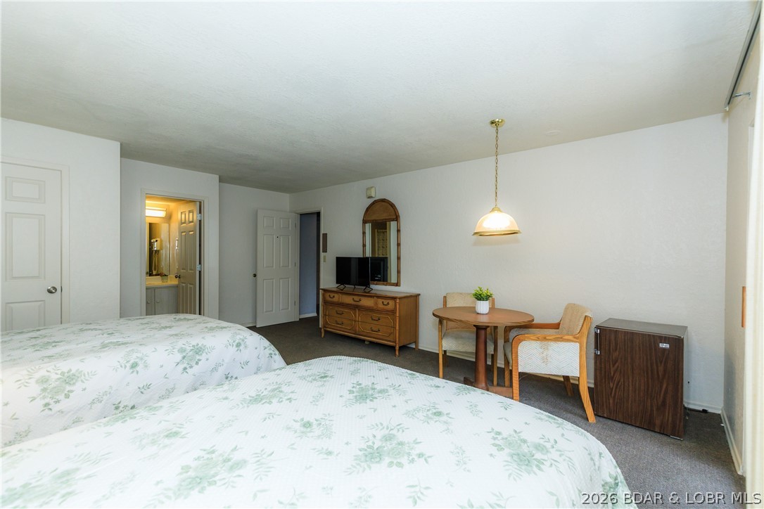 Tan-Tar-A Estates - Residential