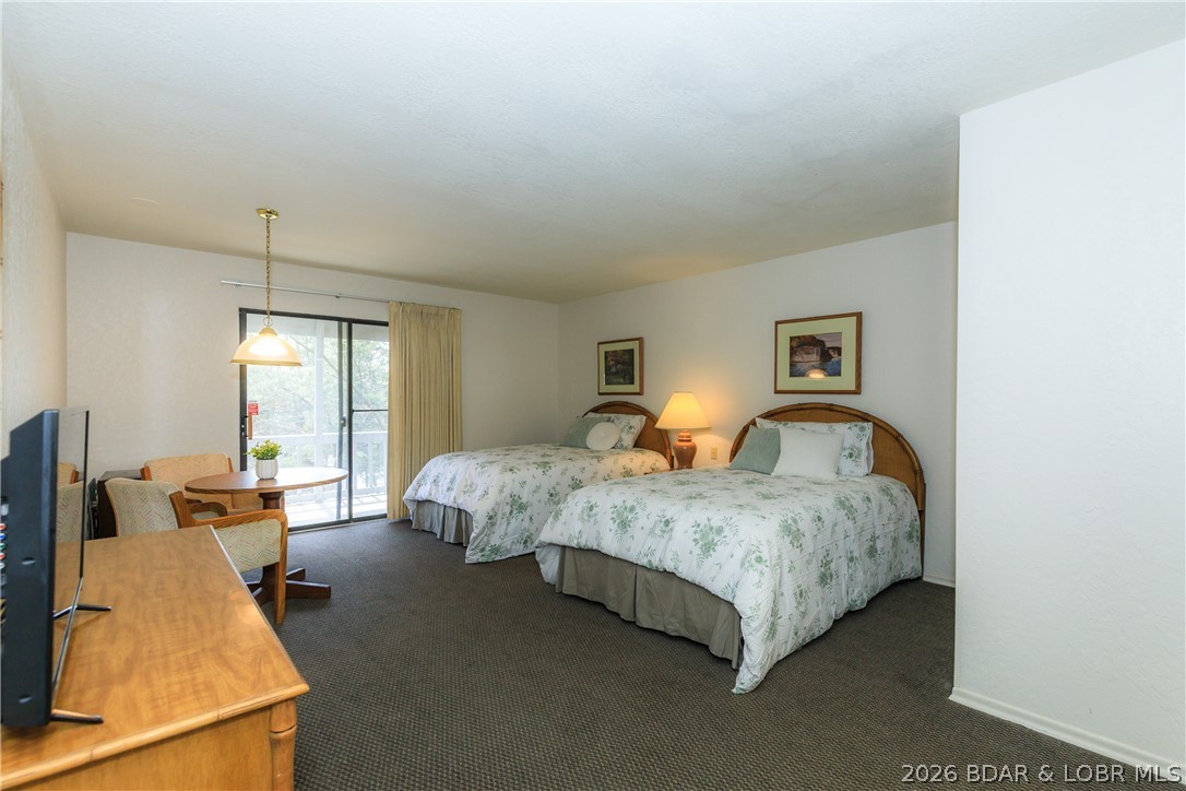 Tan-Tar-A Estates - Residential