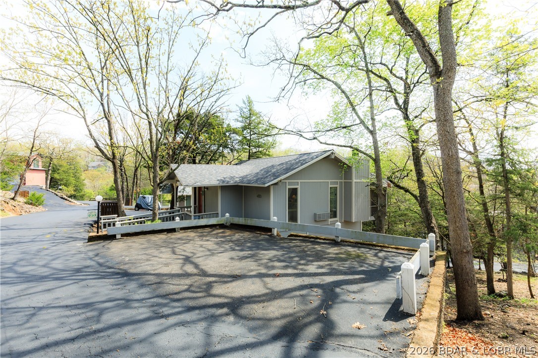 Tan-Tar-A Estates - Residential