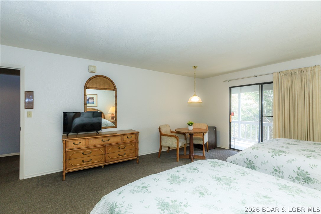 Tan-Tar-A Estates - Residential