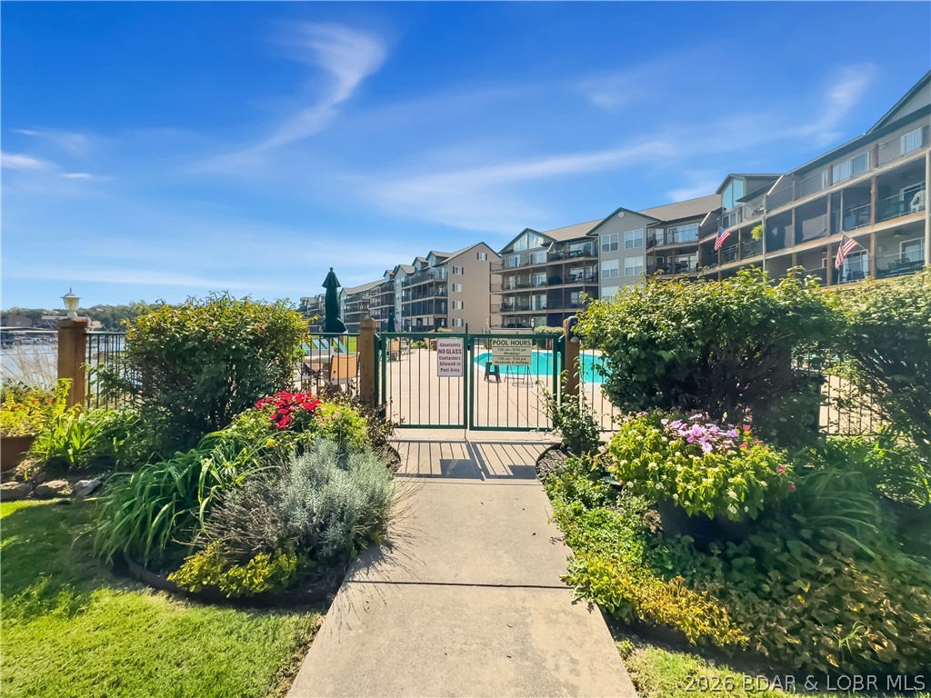 Cedar Glen Condominium - Residential