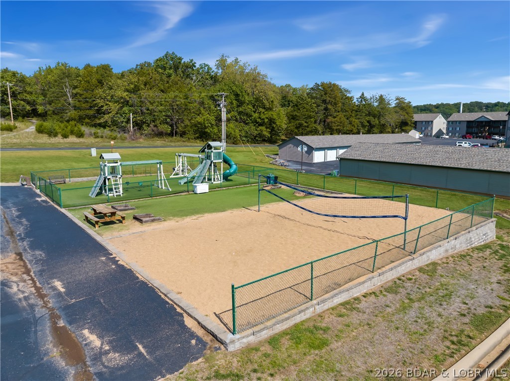 Cedar Glen Condominium - Residential