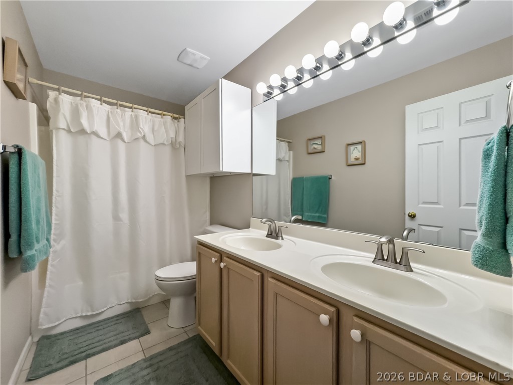 Cedar Glen Condominium - Residential