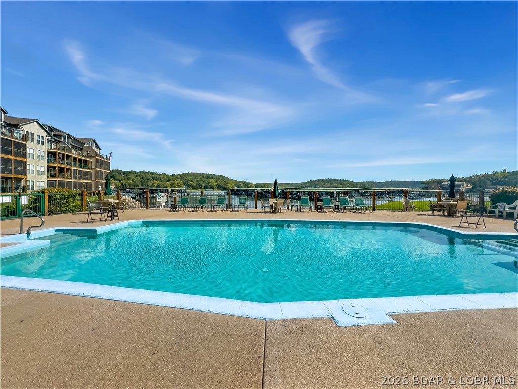 Cedar Glen Condominium - Residential