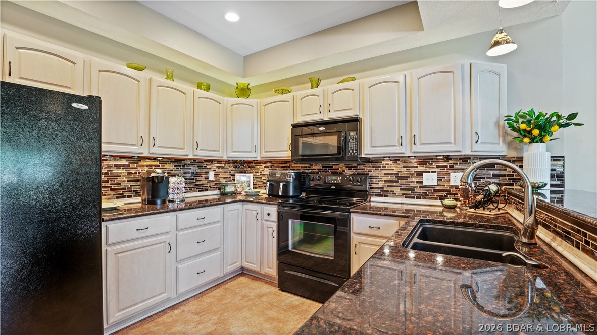 Cimmaron Bay - Residential