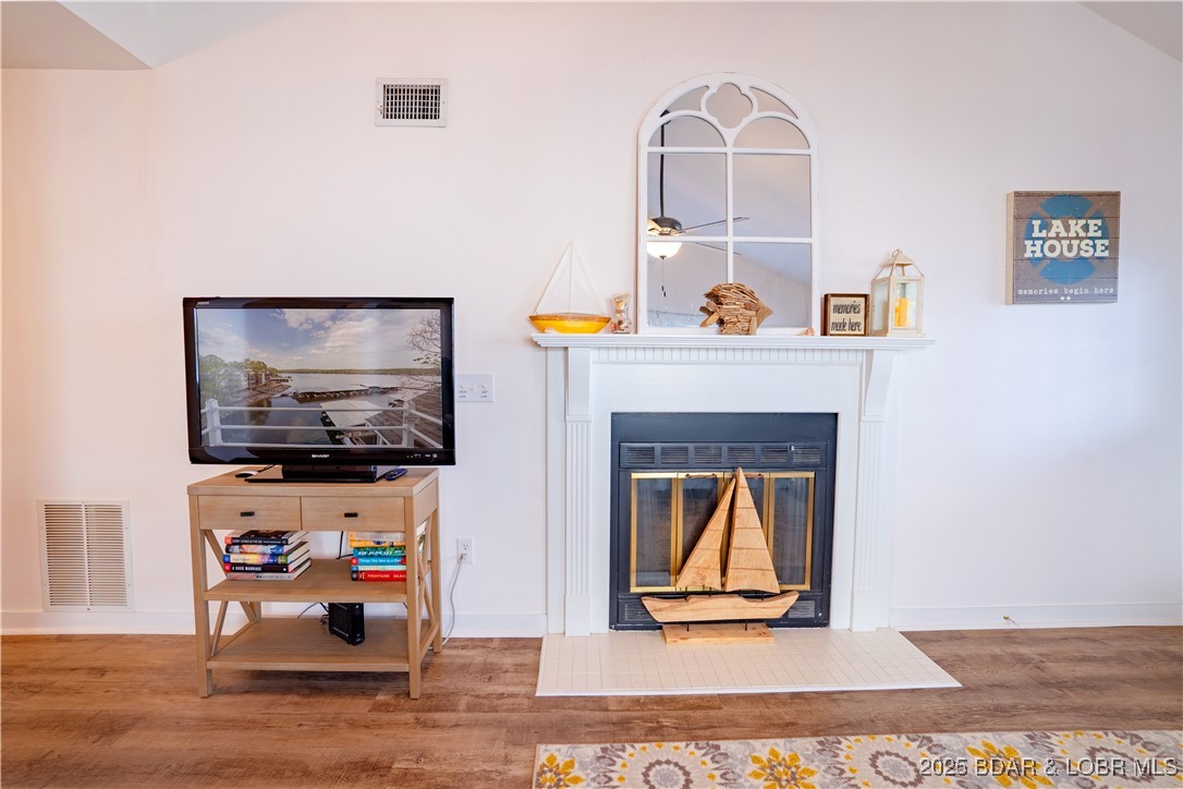 Breakwater Bay Club Condo - Residential