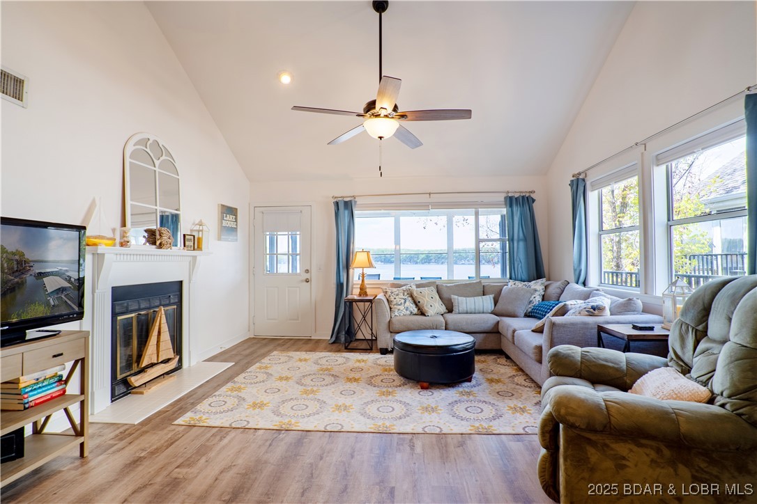 Breakwater Bay Club Condo - Residential