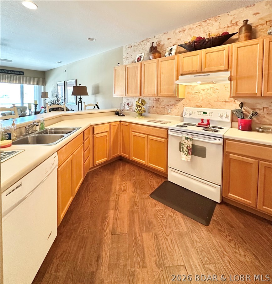 Bristol Bay Condominium - Residential