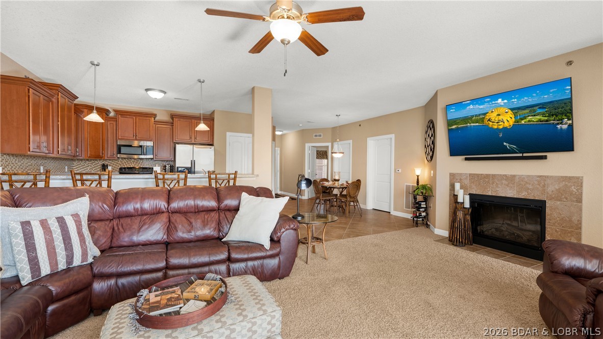 Sunset Palms Condominium - Residential