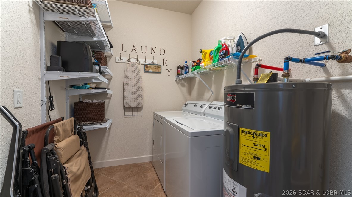 Sunset Palms Condominium - Residential