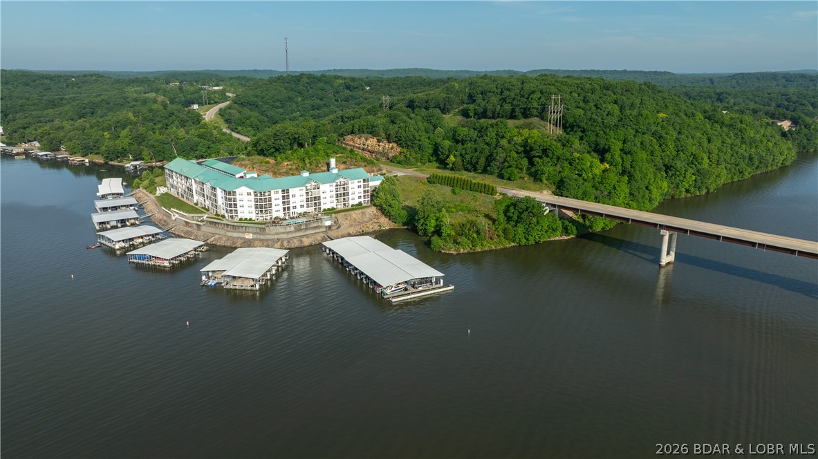 Sunset Palms Condominium - Residential