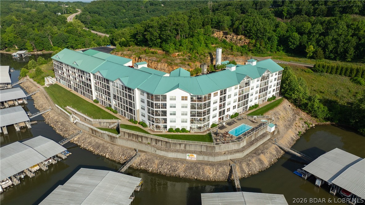 Sunset Palms Condominium - Residential