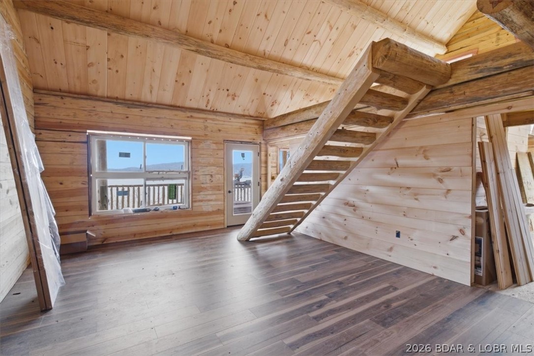 Pine Cove - Residential