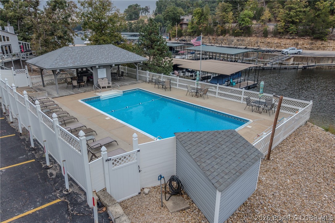 Bentwood Condominium - Residential