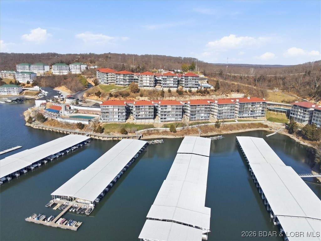 Palisades Condominium - Residential