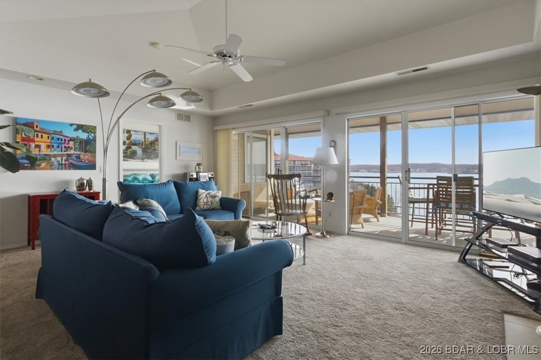 Palisades Condominium - Residential