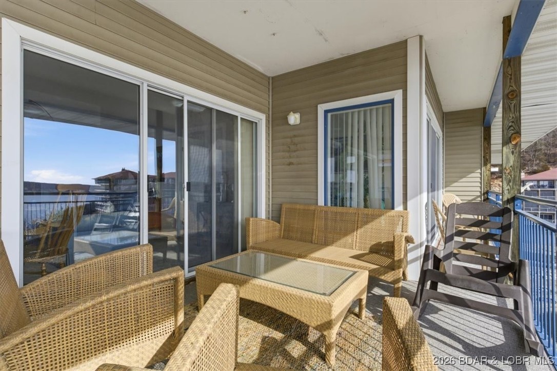 Palisades Condominium - Residential