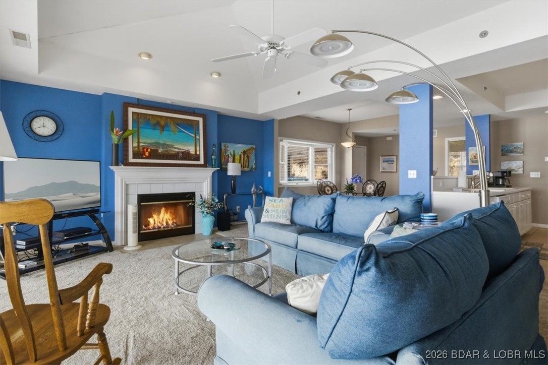 Palisades Condominium - Residential