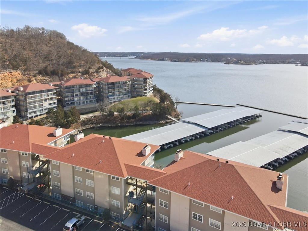 Palisades Condominium - Residential