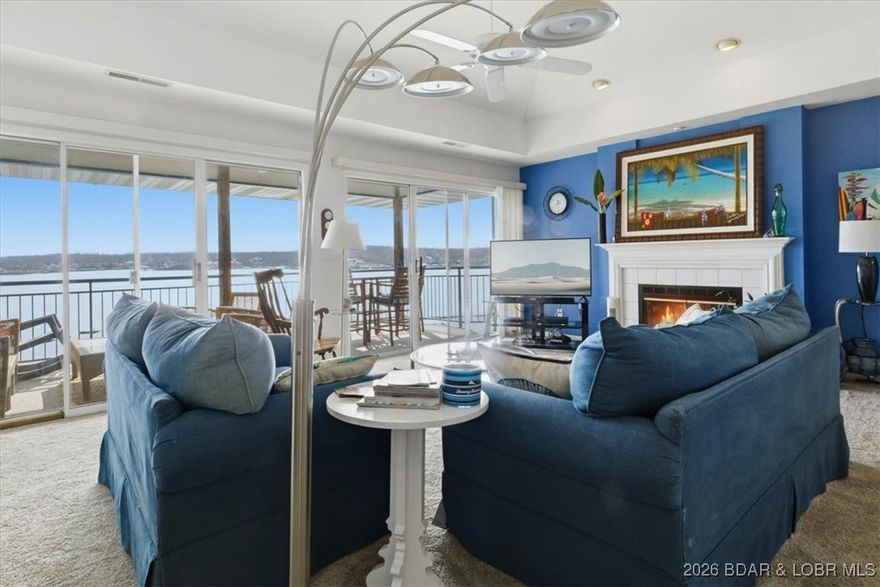 Wake up every morning to the stunning panoramic views at Palisades Condos, renowned for their exceptional waterfront location on Horseshoe Bend. This beautifully furnished top floor unit features 3 bedrooms and 3 full baths, offering 1,600 sq. ft. of open living space adorned with vaulted ceilings, creating an airy and inviting ambiance. This unit is turn-key, ready for you to move in and enjoy. Additionally, it comes with a 16x40 boat slip and a PWC slip, all included in the price for your boating enjoyment. Don't miss the opportunity to experience this incredible property for yourself—schedule a showing today!