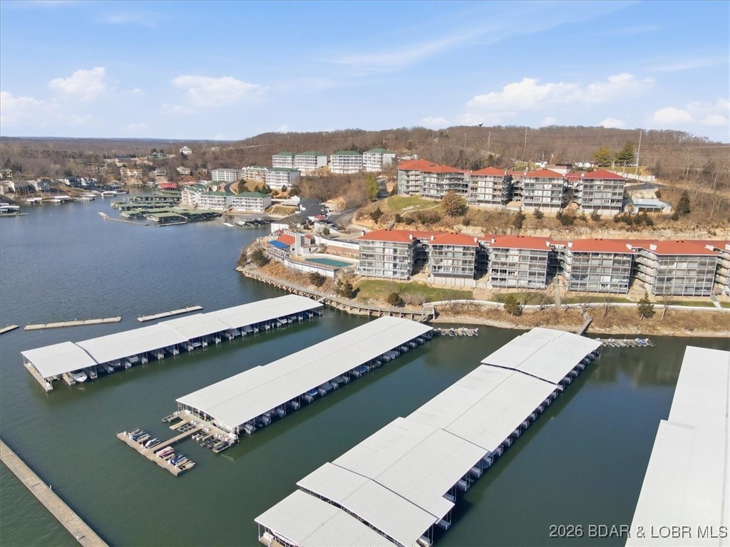 Palisades Condominium - Residential