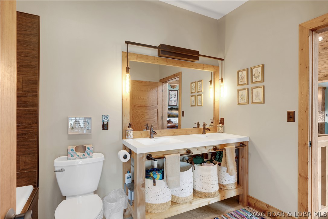 Forbes Lake of the Ozarks - Residential