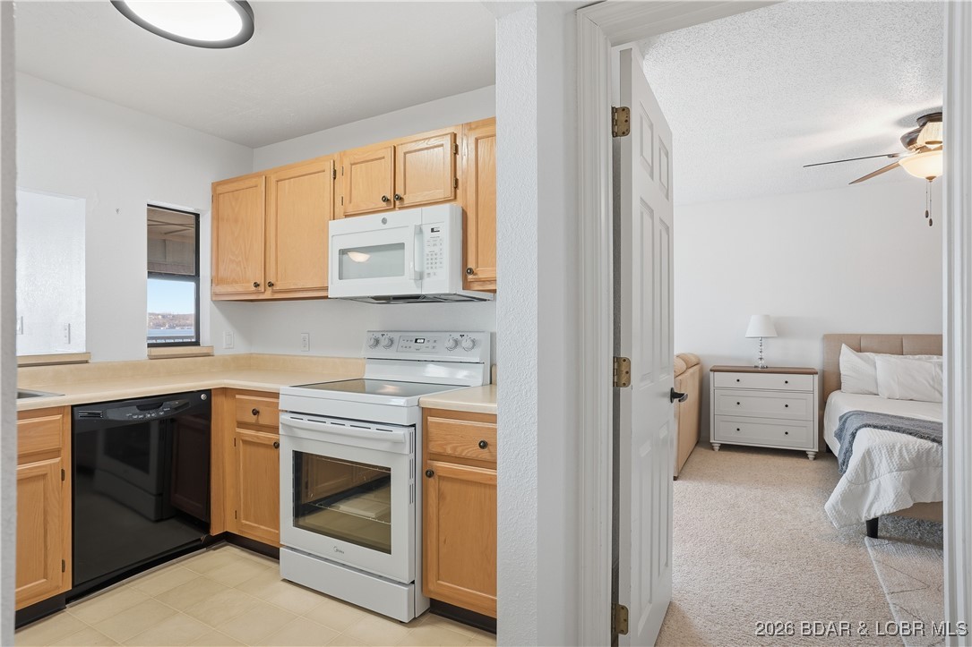 Spinnaker Point Condominiums - Residential