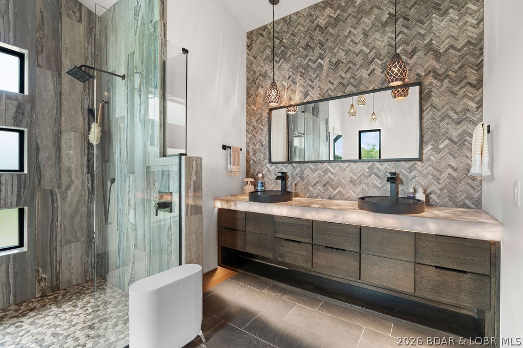 Old Kinderhook - Residential