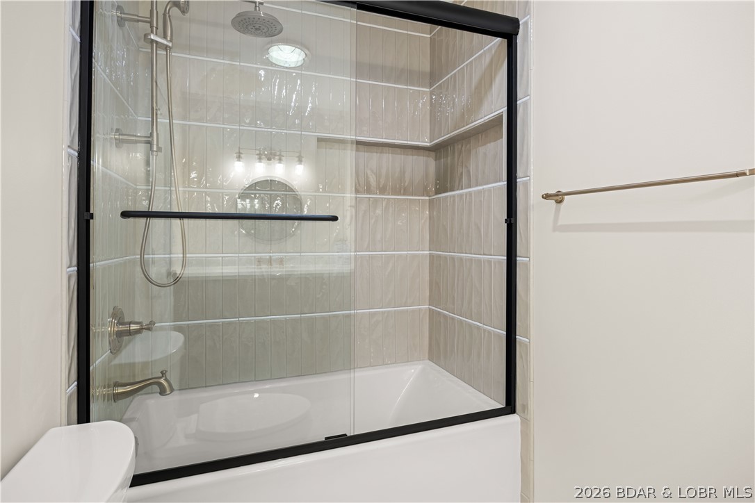 Four Seasons - Residential