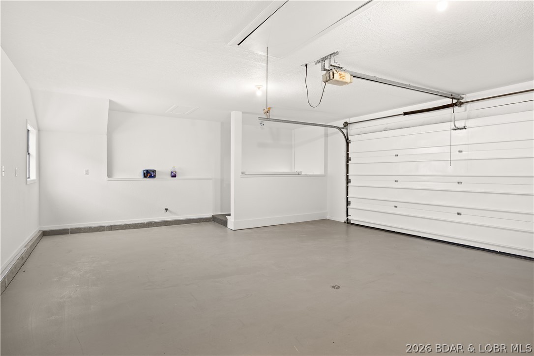 Four Seasons - Residential