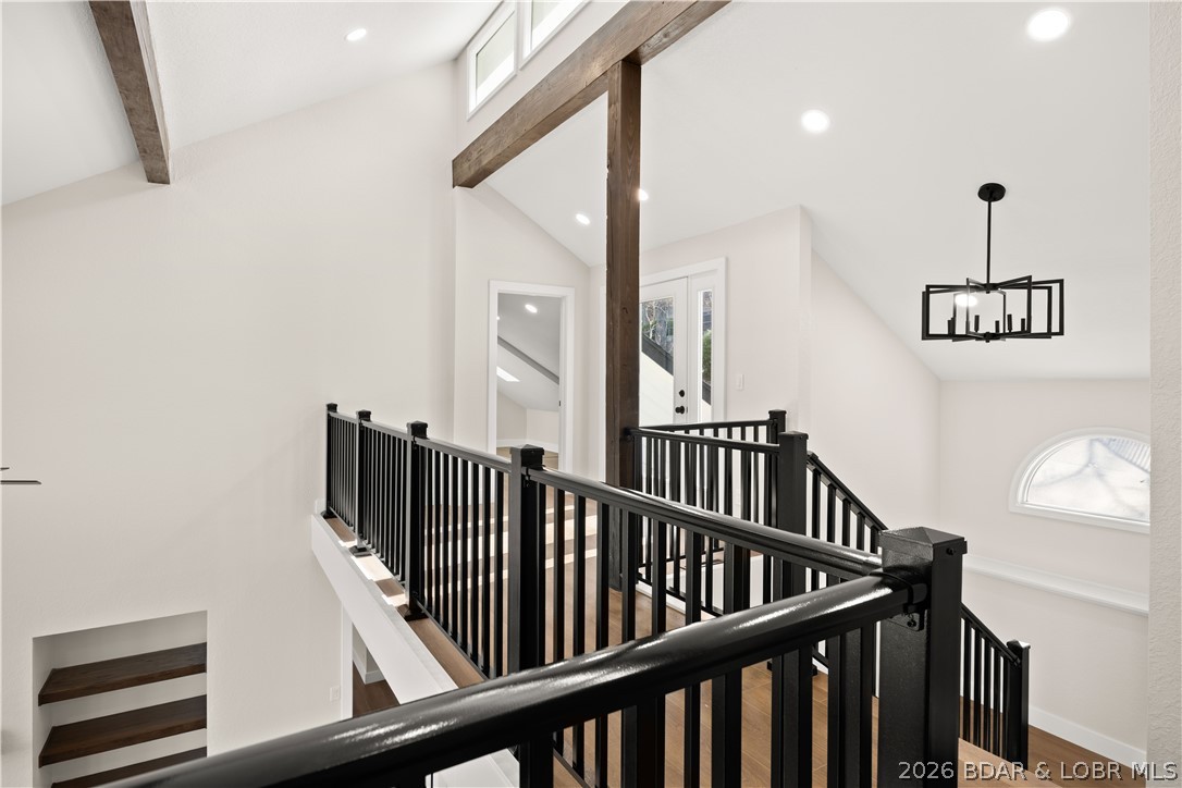 Four Seasons - Residential