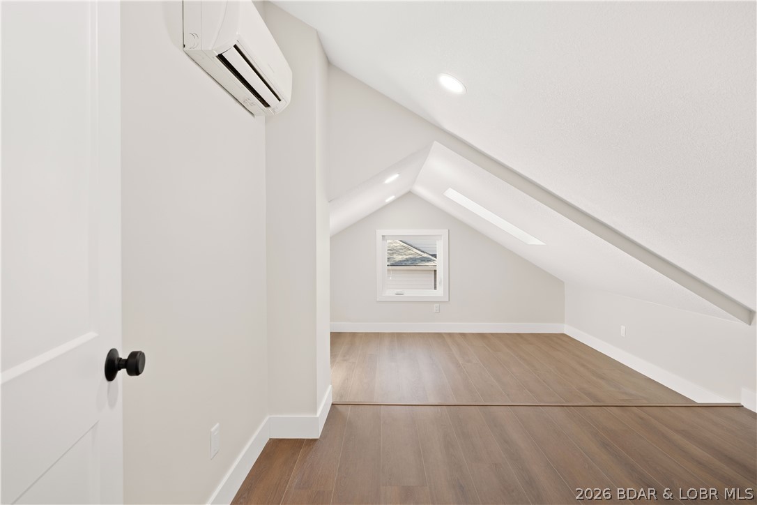 Four Seasons - Residential