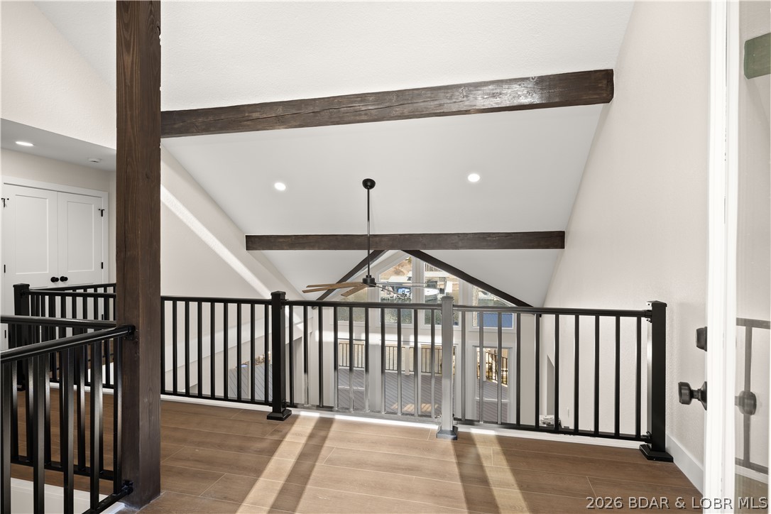 Four Seasons - Residential