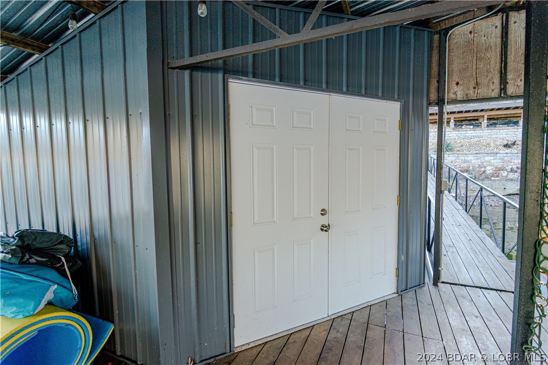 Rocky Mount, Missouri 65072, United States, 4 Bedrooms Bedrooms, ,2 BathroomsBathrooms,Residential,Contingent,57239