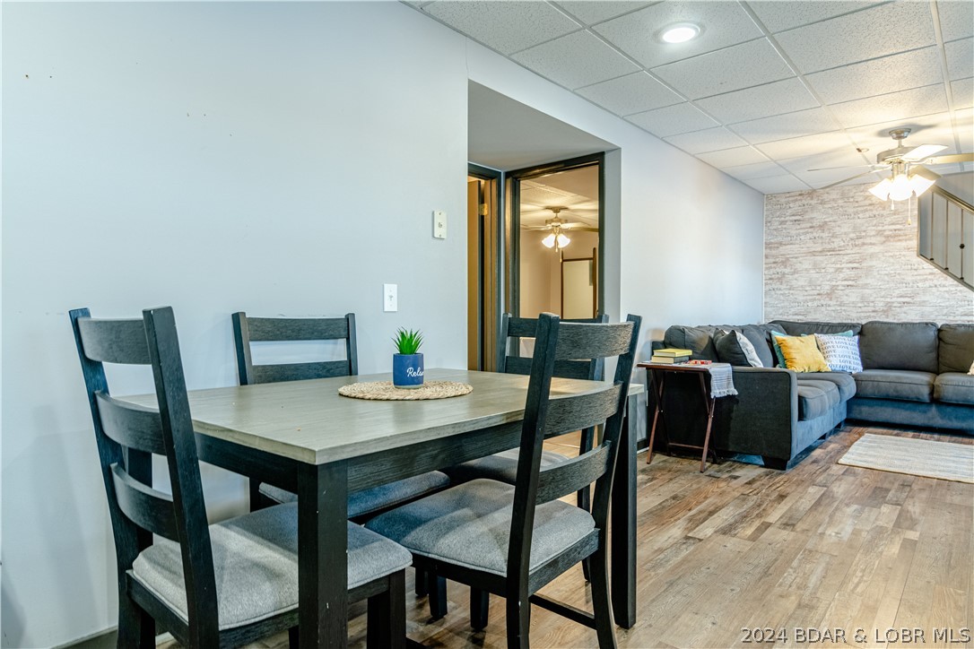 Rocky Mount, Missouri 65072, United States, 4 Bedrooms Bedrooms, ,2 BathroomsBathrooms,Residential,Contingent,57239