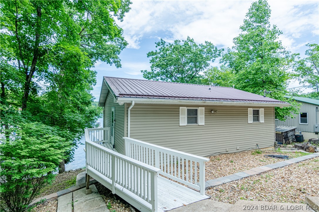 Rocky Mount, Missouri 65072, United States, 4 Bedrooms Bedrooms, ,2 BathroomsBathrooms,Residential,Contingent,57239