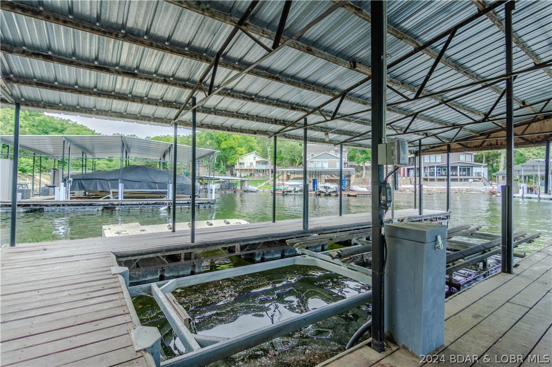 Rocky Mount, Missouri 65072, United States, 4 Bedrooms Bedrooms, ,2 BathroomsBathrooms,Residential,Contingent,57239