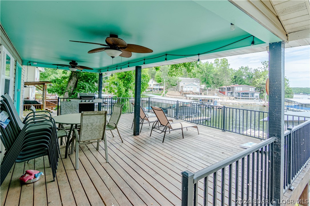 Rocky Mount, Missouri 65072, United States, 4 Bedrooms Bedrooms, ,2 BathroomsBathrooms,Residential,Contingent,57239