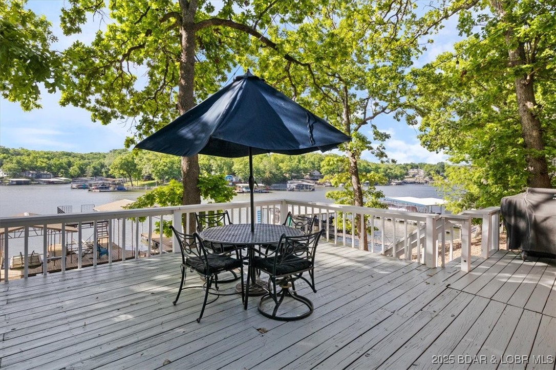 Sunrise Beach, Missouri 65079, United States, 3 Bedrooms Bedrooms, ,3 BathroomsBathrooms,Residential,Contingent,136155