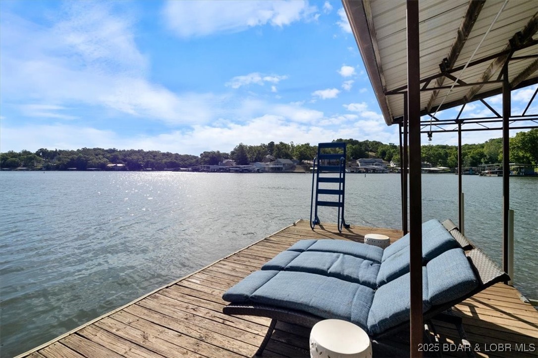 Sunrise Beach, Missouri 65079, United States, 3 Bedrooms Bedrooms, ,3 BathroomsBathrooms,Residential,Contingent,136155