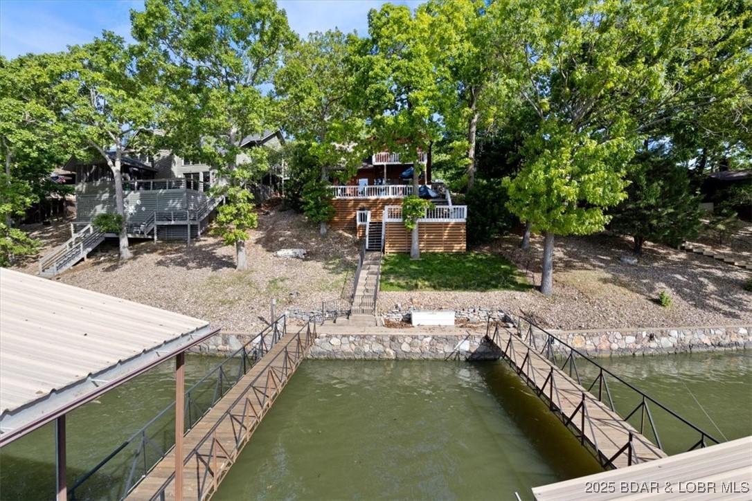 Sunrise Beach, Missouri 65079, United States, 3 Bedrooms Bedrooms, ,3 BathroomsBathrooms,Residential,Contingent,136155