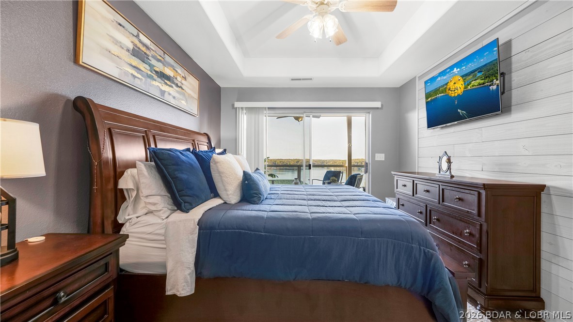 Emerald Bay Condominium - Residential