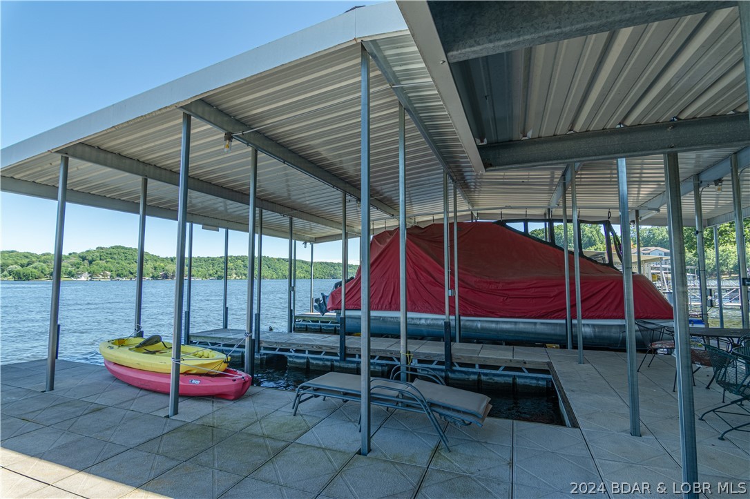 Camdenton, Missouri 65020, United States, 4 Bedrooms Bedrooms, ,3 BathroomsBathrooms,Residential,Contingent,55249