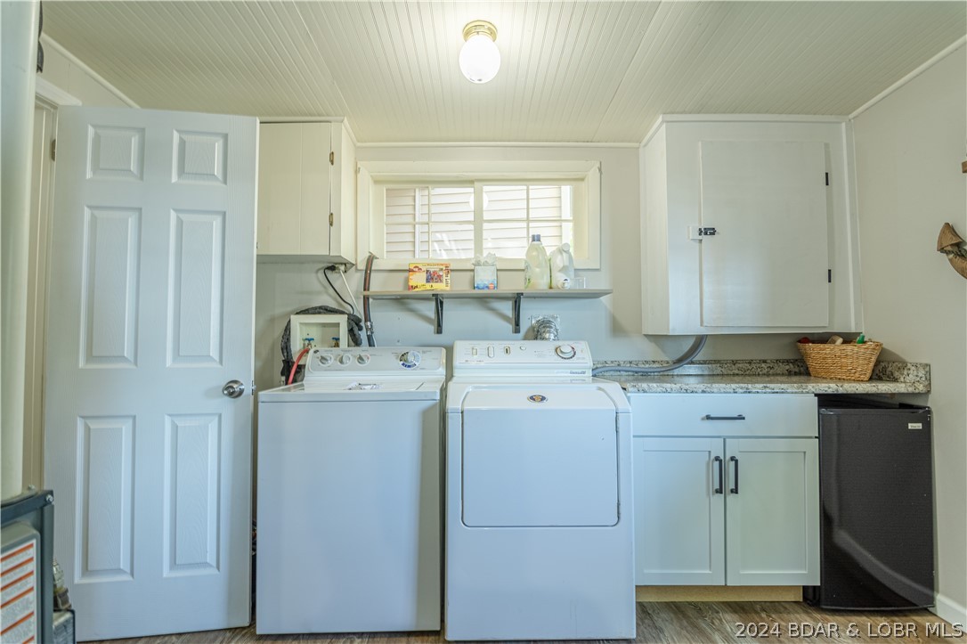 Camdenton, Missouri 65020, United States, 4 Bedrooms Bedrooms, ,3 BathroomsBathrooms,Residential,Contingent,55249