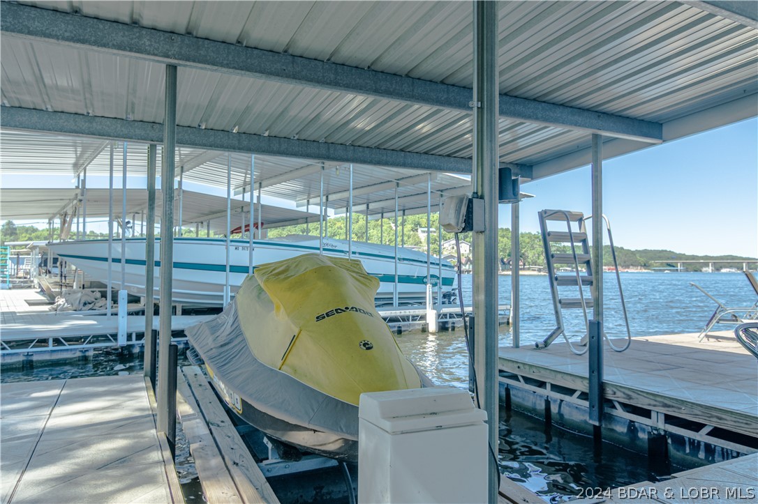 Camdenton, Missouri 65020, United States, 4 Bedrooms Bedrooms, ,3 BathroomsBathrooms,Residential,Contingent,55249